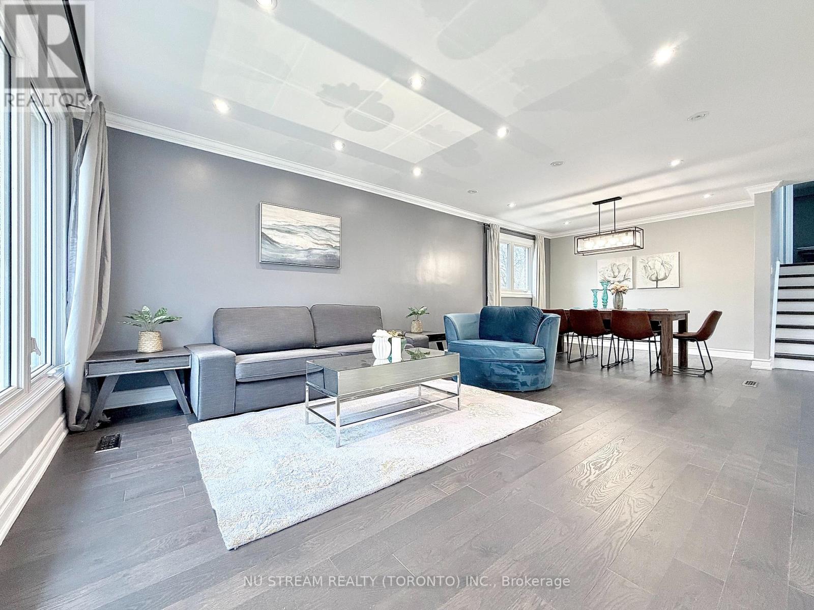 3 Mosedale Crescent, Toronto, Ontario  M2J 3A3 - Photo 7 - C12584194