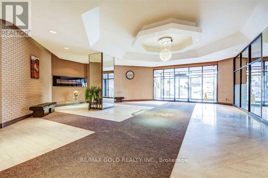 203 - 10 Gateway Boulevard, Toronto, Ontario  M3C 3A1 - Photo 5 - C12584214