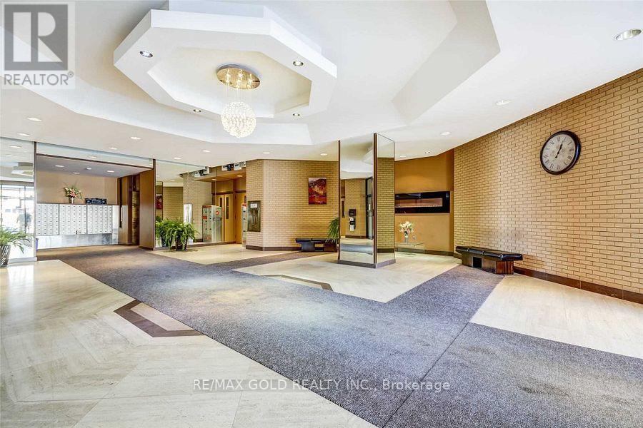 203 - 10 Gateway Boulevard, Toronto, Ontario  M3C 3A1 - Photo 6 - C12584214