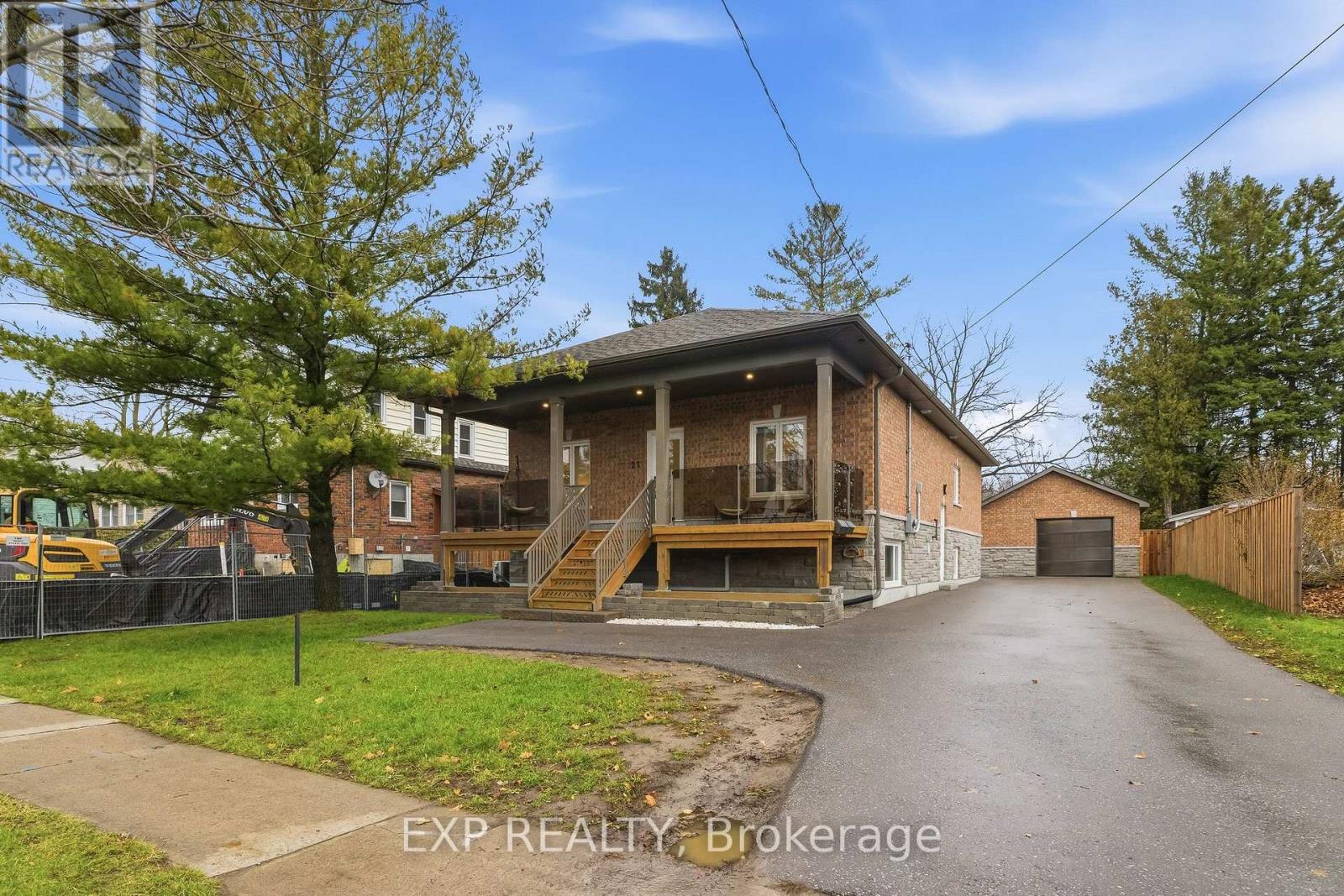 21 HOPE STREET N, Port Hope, Ontario