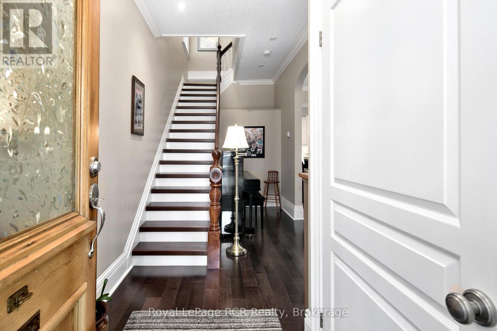 1198 4th Avenue W, Owen Sound, Ontario  N4K 4W5 - Photo 5 - X12393648