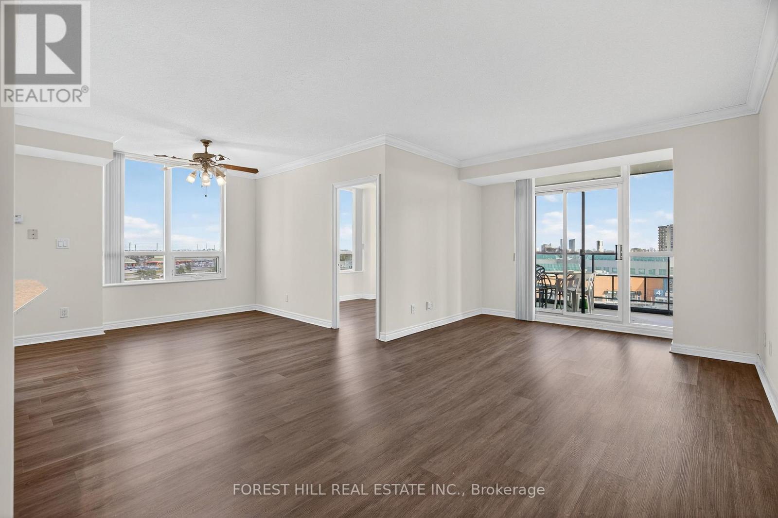 707 - 100 Promenade Circle, Vaughan, Ontario  L4J 7W7 - Photo 11 - N12584218