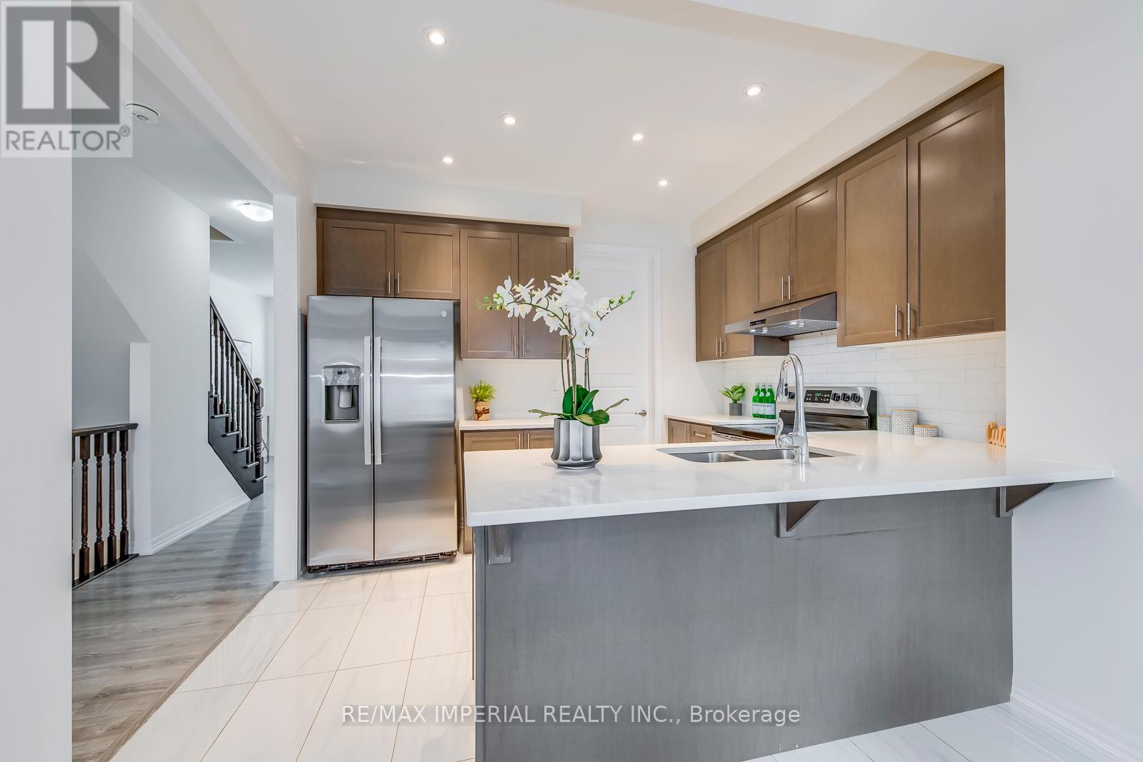 3334 Carding Mill Trail, Oakville, Ontario  L6M 1R7 - Photo 20 - W12584184