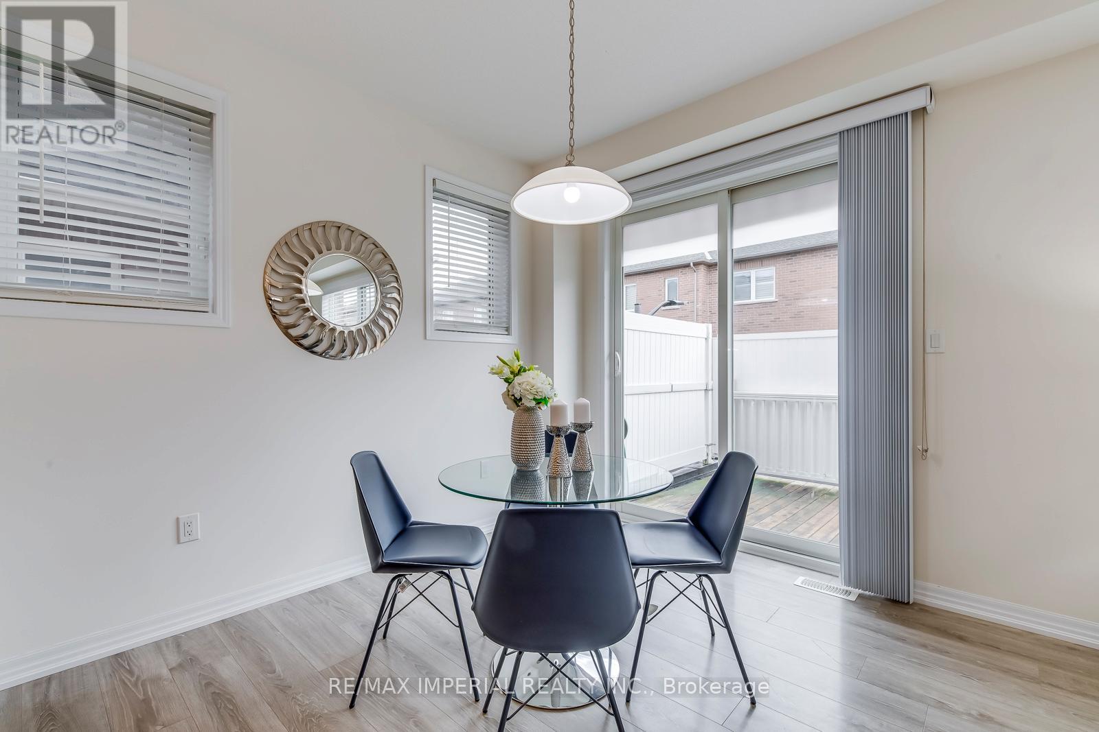 3334 Carding Mill Trail, Oakville, Ontario  L6M 1R7 - Photo 24 - W12584184