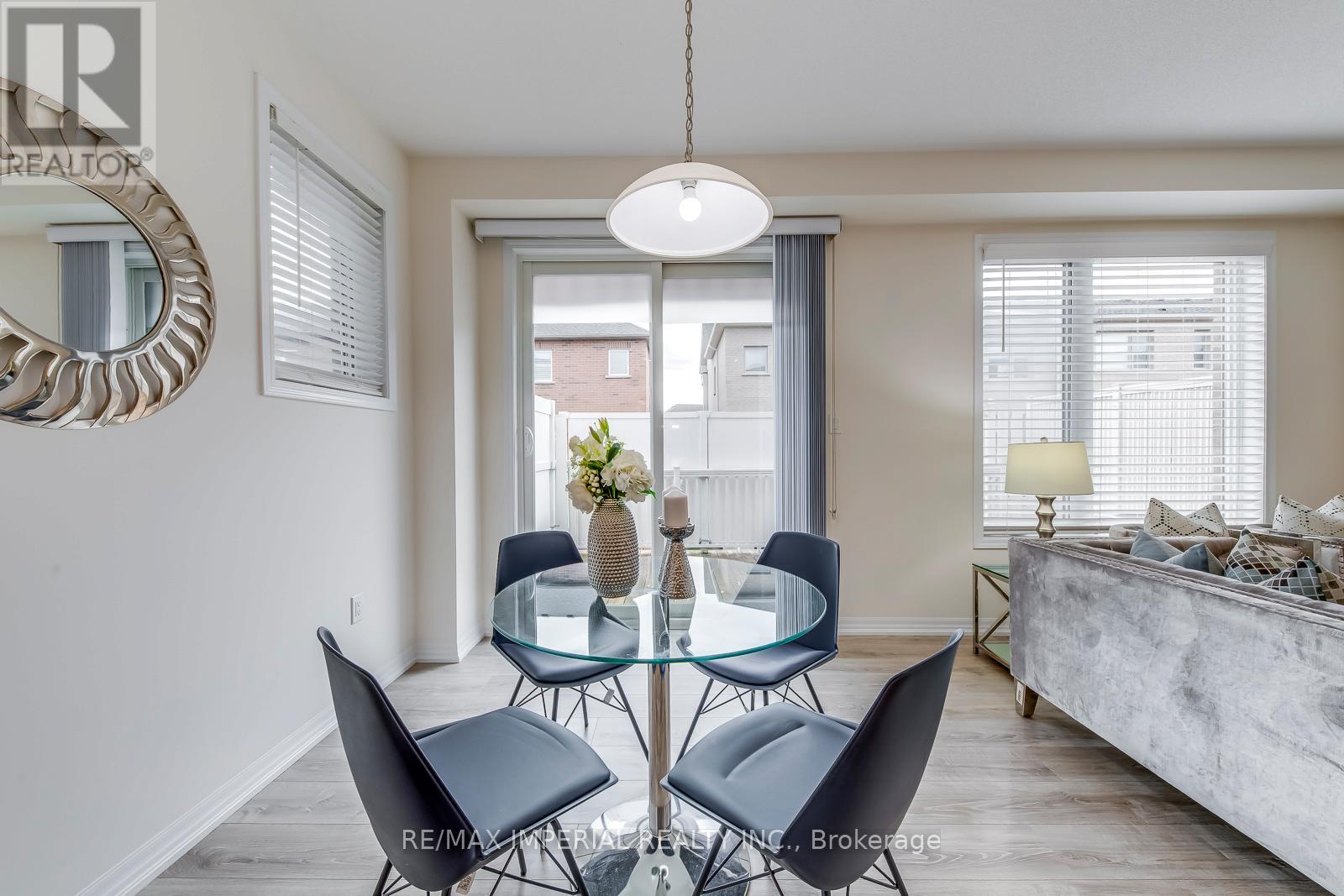 3334 Carding Mill Trail, Oakville, Ontario  L6M 1R7 - Photo 25 - W12584184