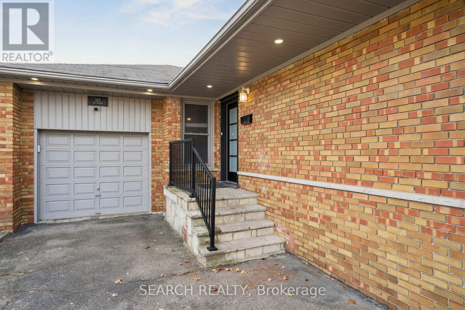 151 The Westway, Toronto, Ontario  M9P 2B6 - Photo 40 - W12584200