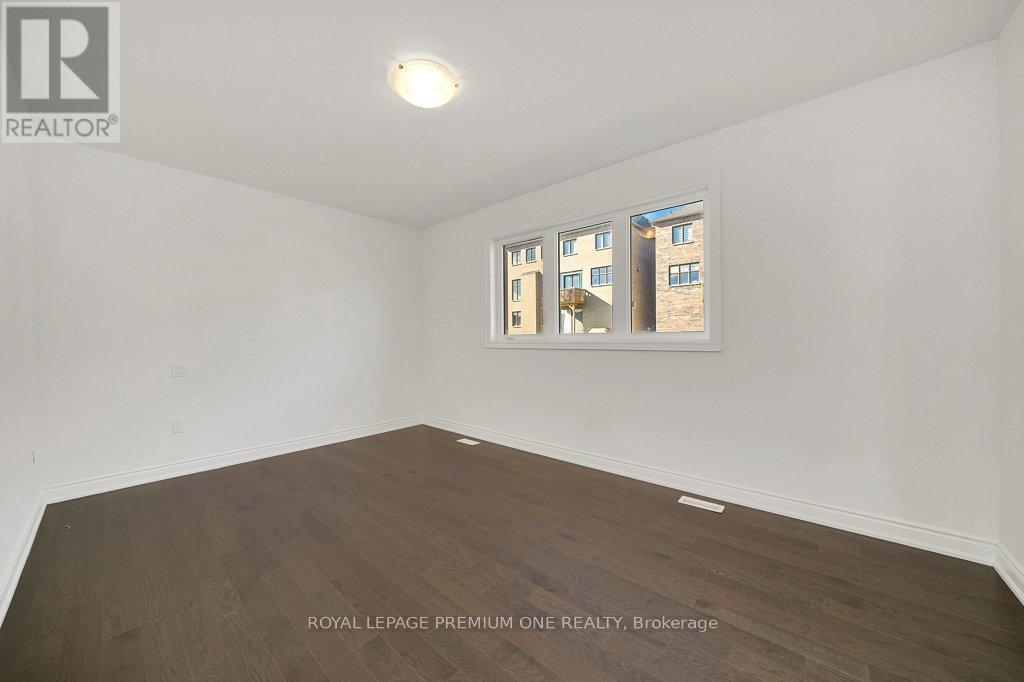 32 James Walker Avenue, Caledon, Ontario  L7C 0H1 - Photo 21 - W12584204