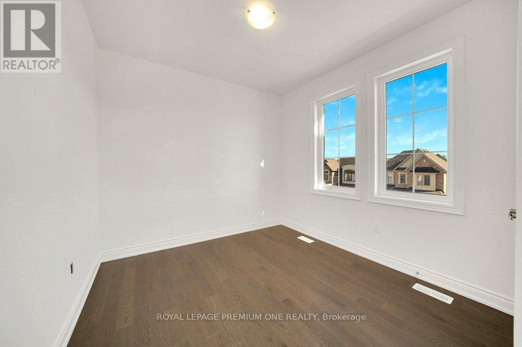 32 James Walker Avenue, Caledon, Ontario  L7C 0H1 - Photo 29 - W12584204