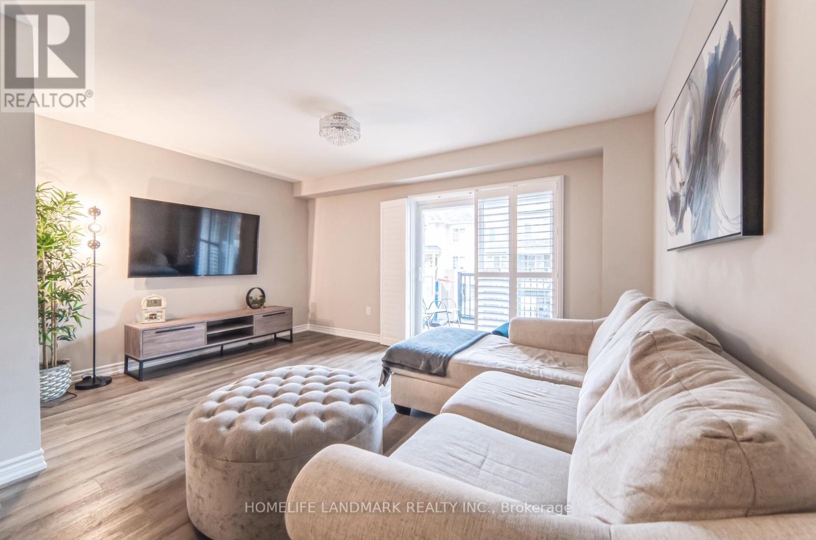 875 Cactus Point, Milton, Ontario  L9T 2X5 - Photo 4 - W12584208