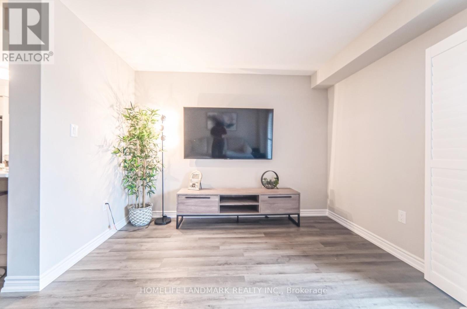 875 Cactus Point, Milton, Ontario  L9T 2X5 - Photo 5 - W12584208