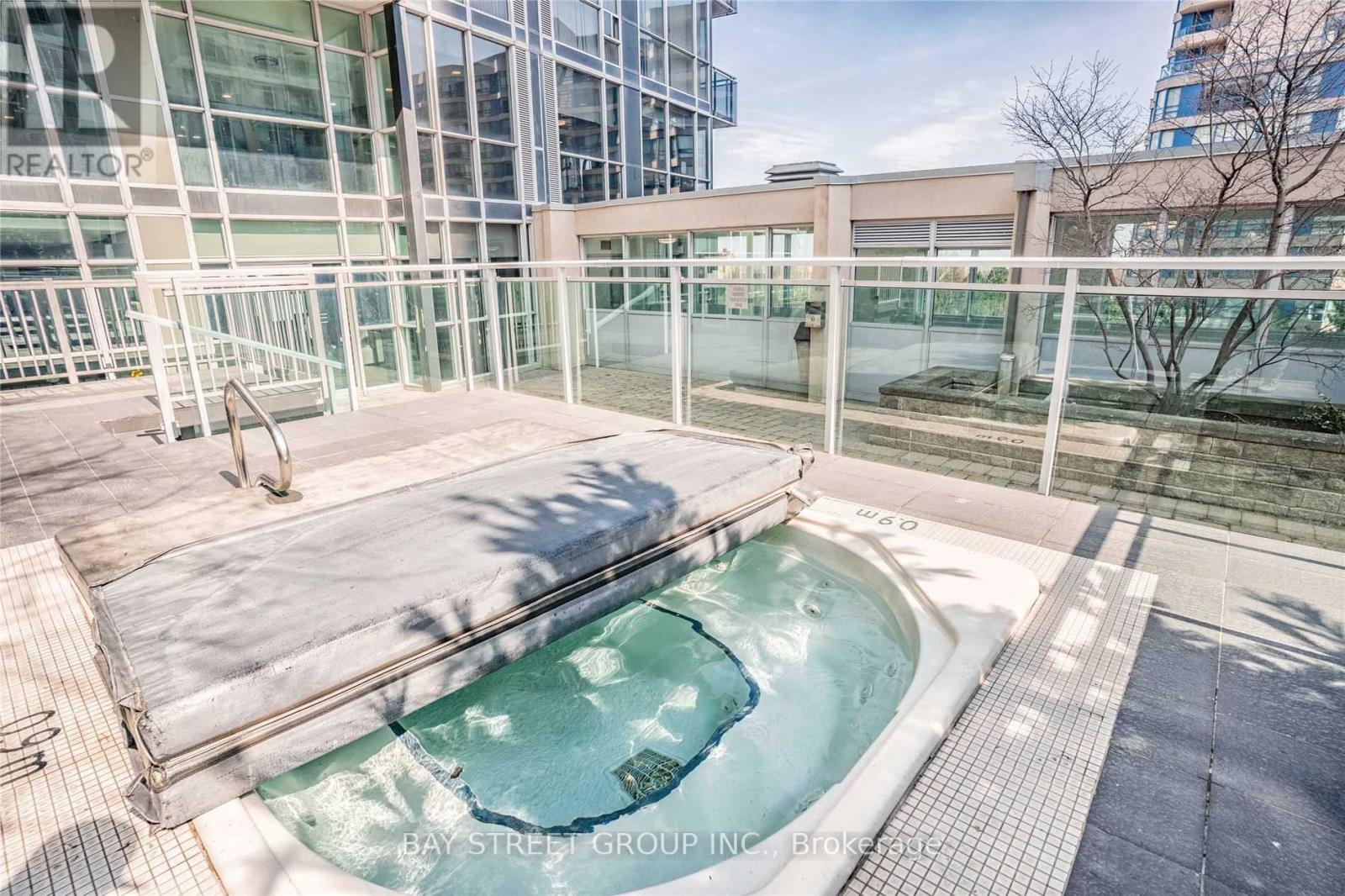 2602 - 223 Webb Drive, Mississauga, Ontario  L5B 0E8 - Photo 29 - W12584210