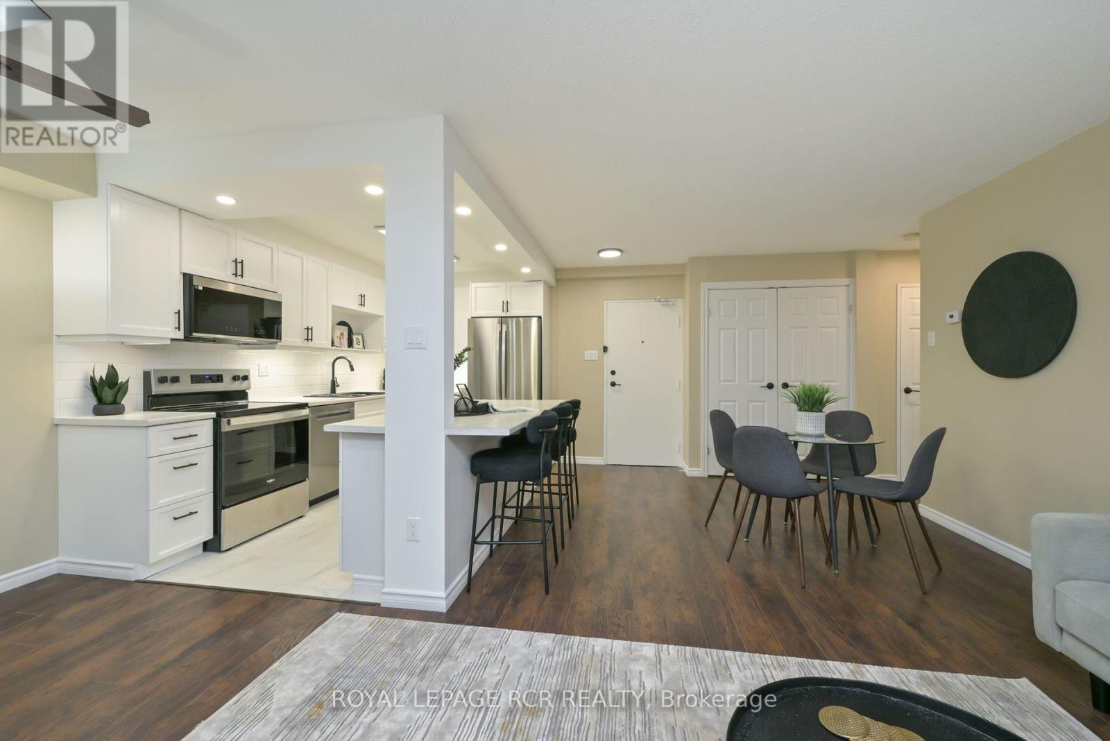 802 - 8 Fead Street, Orangeville, Ontario  L9W 3X4 - Photo 13 - W12584232