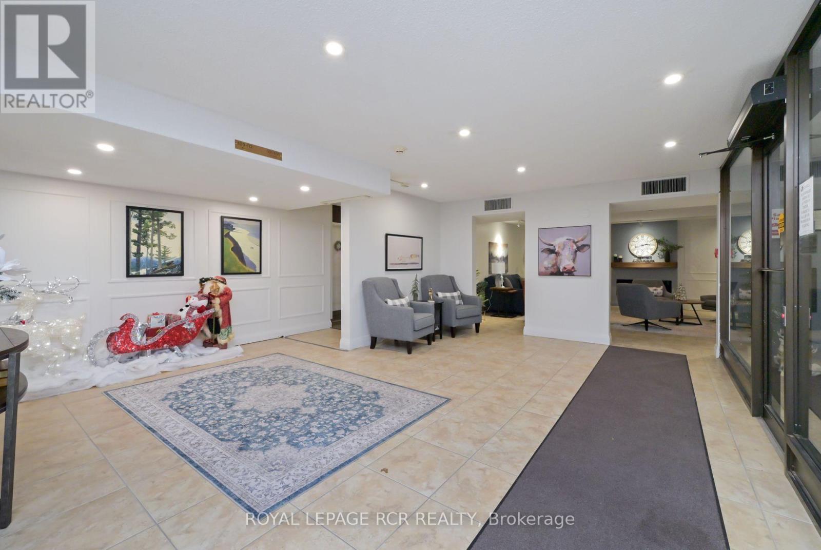 802 - 8 Fead Street, Orangeville, Ontario  L9W 3X4 - Photo 3 - W12584232