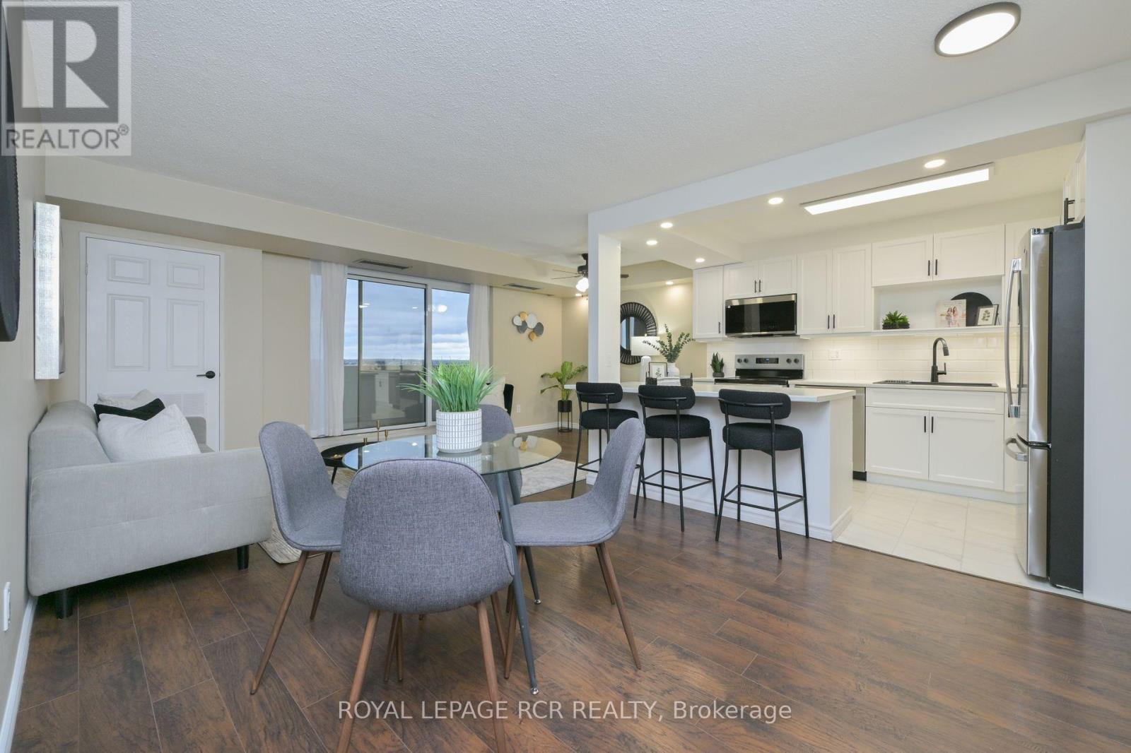 802 - 8 Fead Street, Orangeville, Ontario  L9W 3X4 - Photo 9 - W12584232