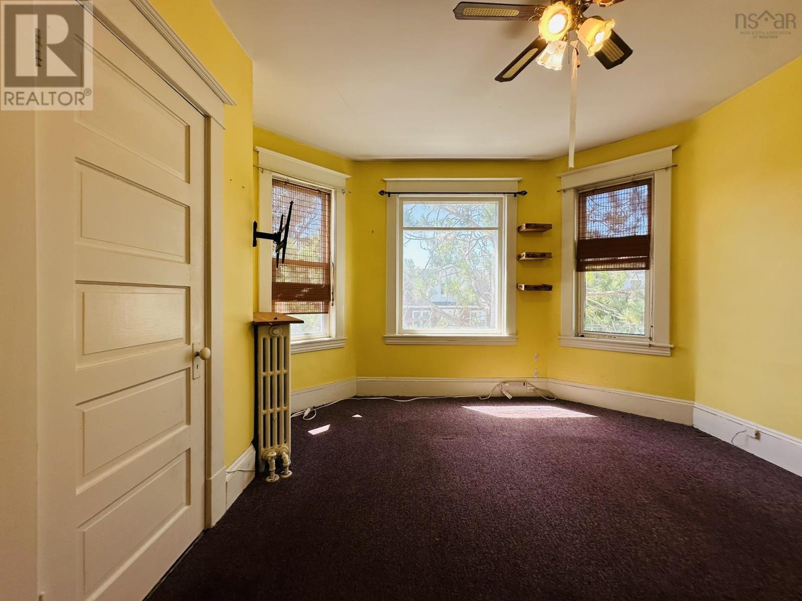 12 Fairview Avenue, Stellarton, Nova Scotia  B0K 1S0 - Photo 25 - 202520030