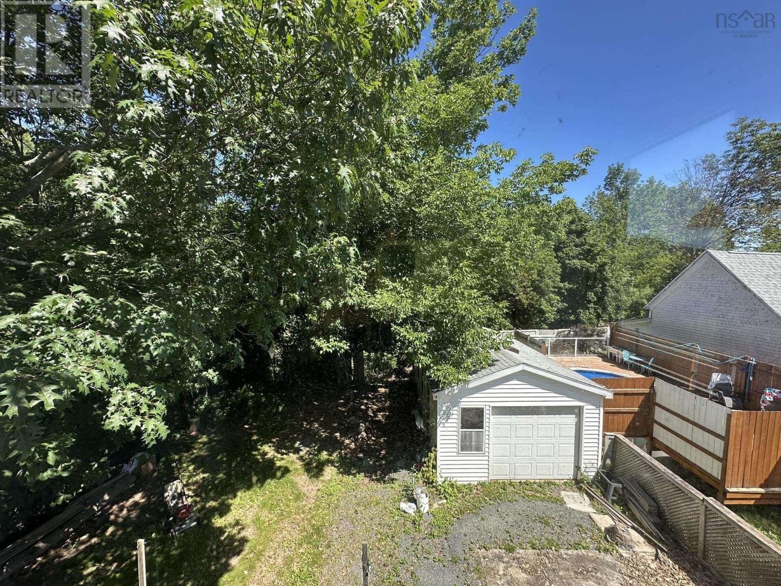 12 Fairview Avenue, Stellarton, Nova Scotia  B0K 1S0 - Photo 37 - 202520030