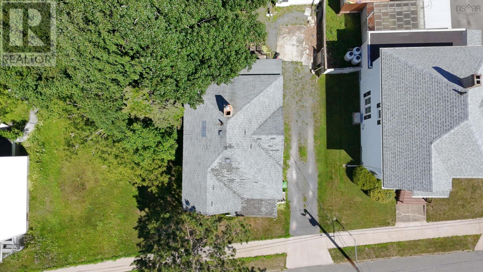 12 Fairview Avenue, Stellarton, Nova Scotia  B0K 1S0 - Photo 45 - 202520030