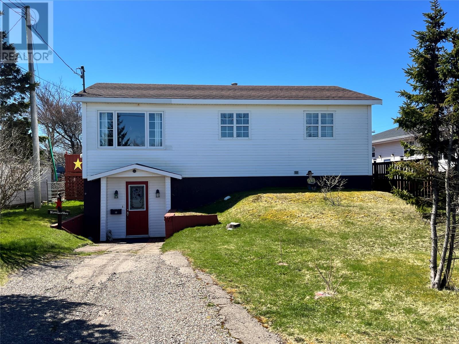 19 Temple Street, Fortune, Newfoundland & Labrador