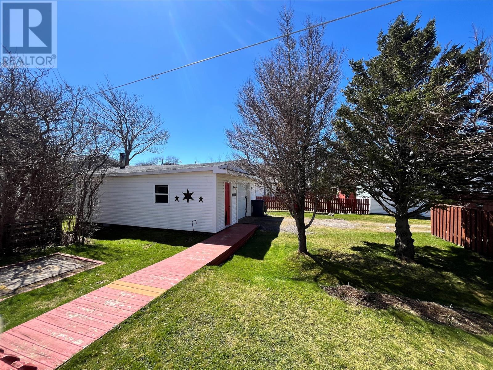 19 Temple Street, Fortune, Newfoundland & Labrador   - Photo 4 - 1292959