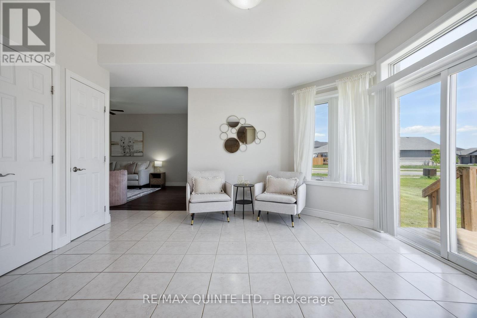 91 Hampton Ridge Drive E, Belleville, Ontario  K8N 0E6 - Photo 20 - X12436749