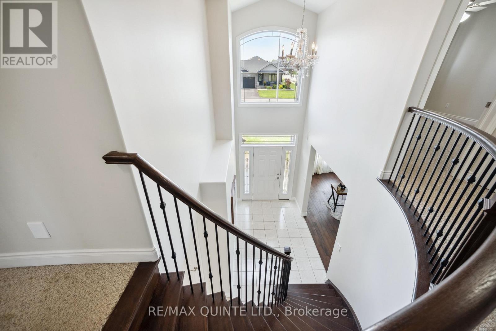 91 Hampton Ridge Drive E, Belleville, Ontario  K8N 0E6 - Photo 23 - X12436749