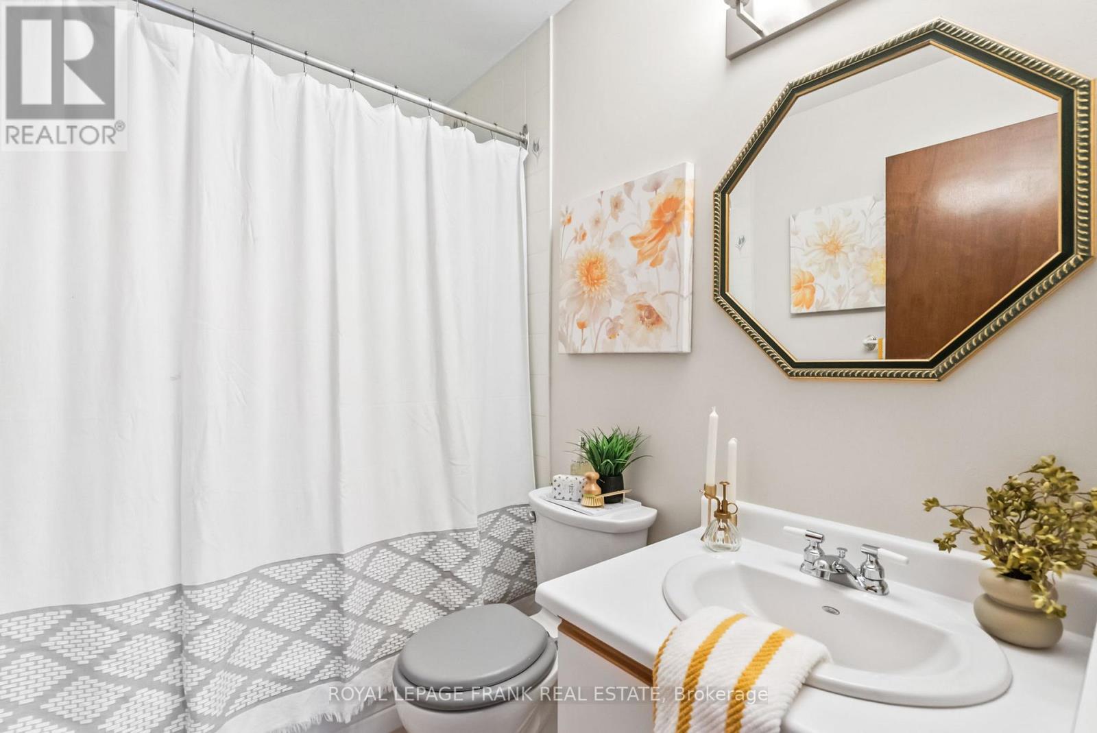 13 Mcfeeters Crescent, Clarington, Ontario  L1C 4G6 - Photo 22 - E12584282