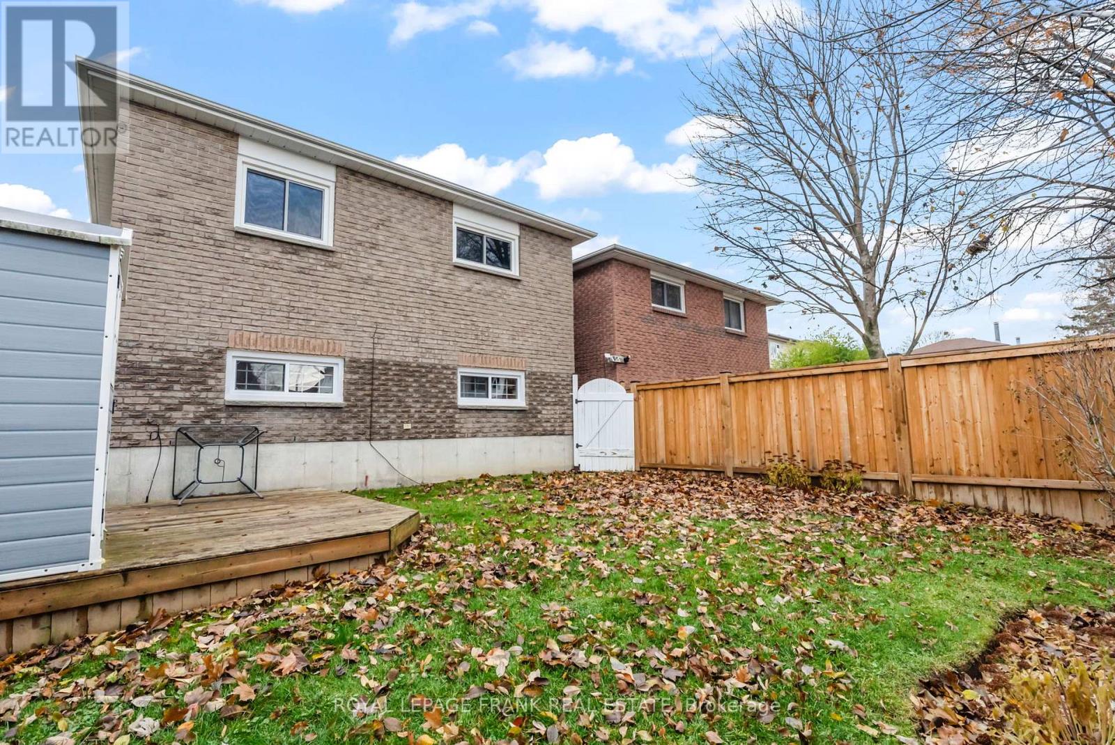 13 Mcfeeters Crescent, Clarington, Ontario  L1C 4G6 - Photo 34 - E12584282