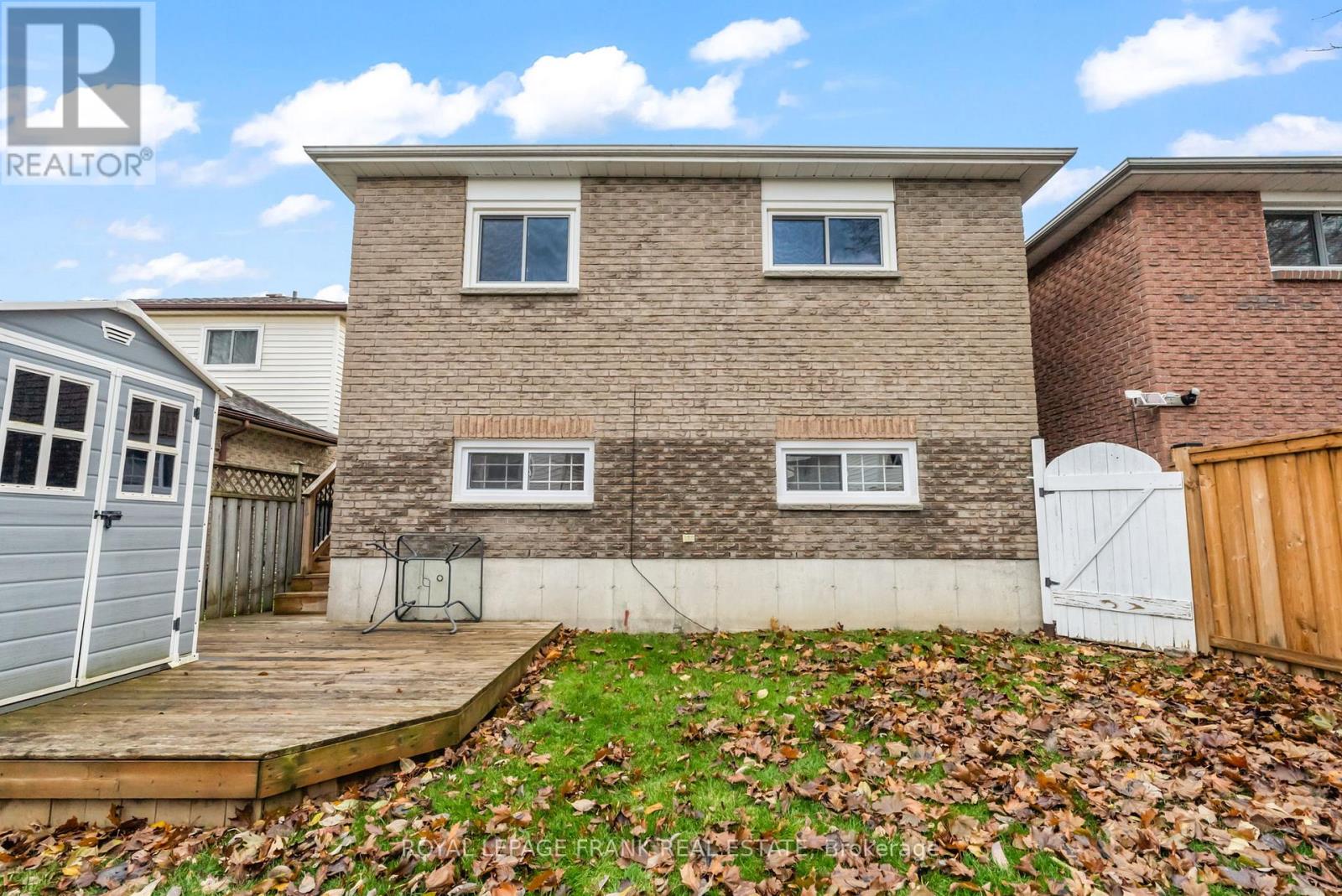 13 Mcfeeters Crescent, Clarington, Ontario  L1C 4G6 - Photo 35 - E12584282