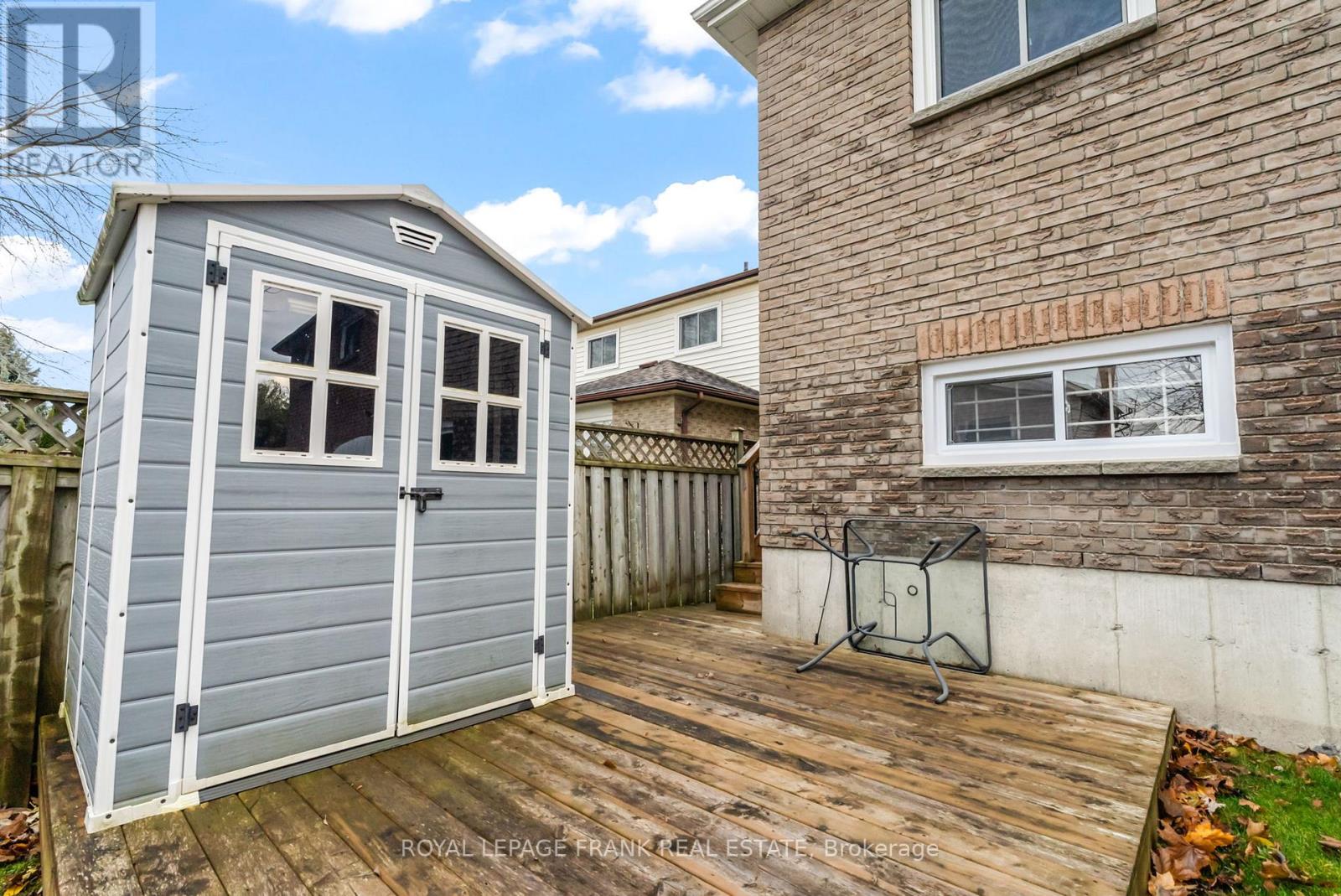 13 Mcfeeters Crescent, Clarington, Ontario  L1C 4G6 - Photo 36 - E12584282