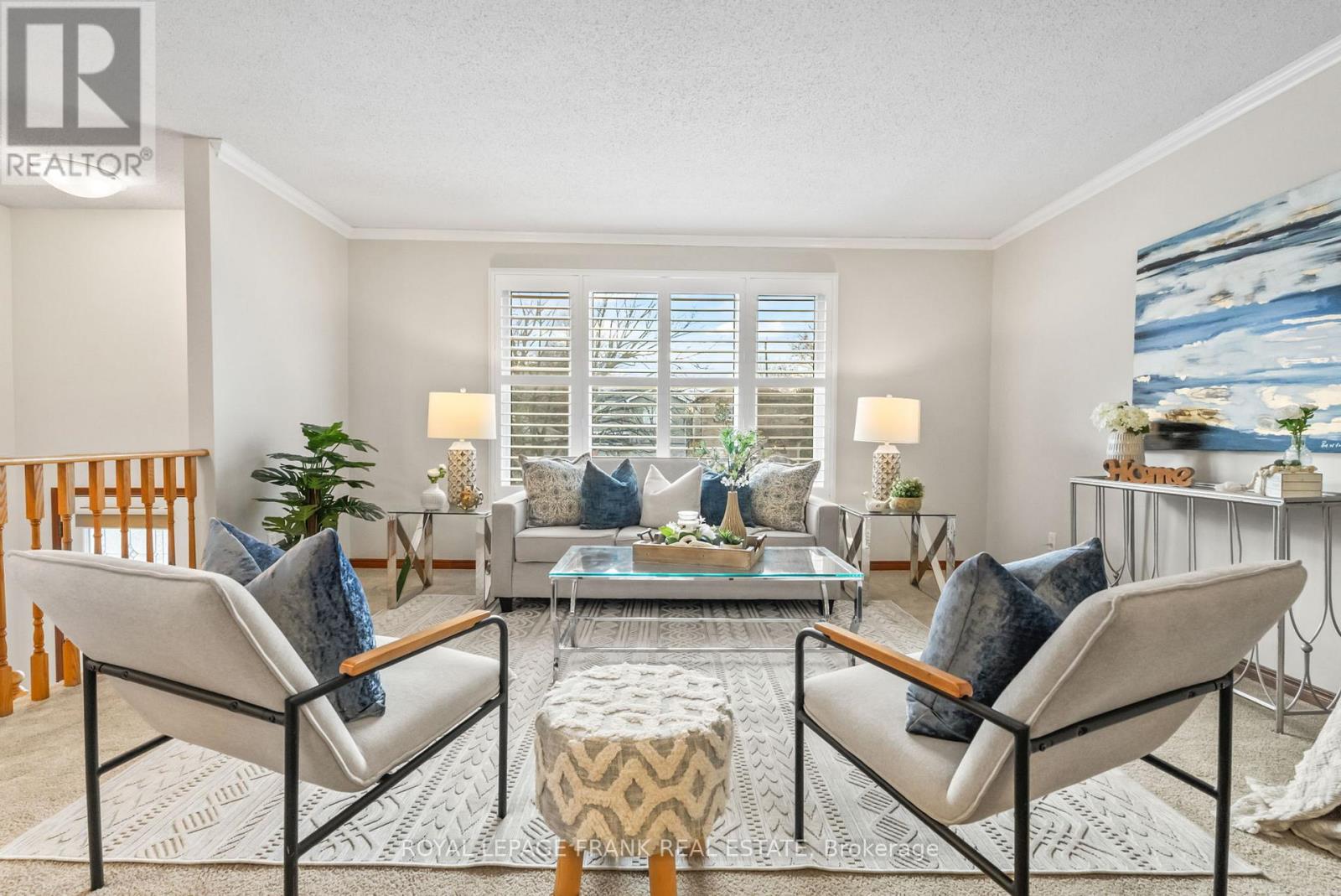 13 Mcfeeters Crescent, Clarington, Ontario  L1C 4G6 - Photo 5 - E12584282