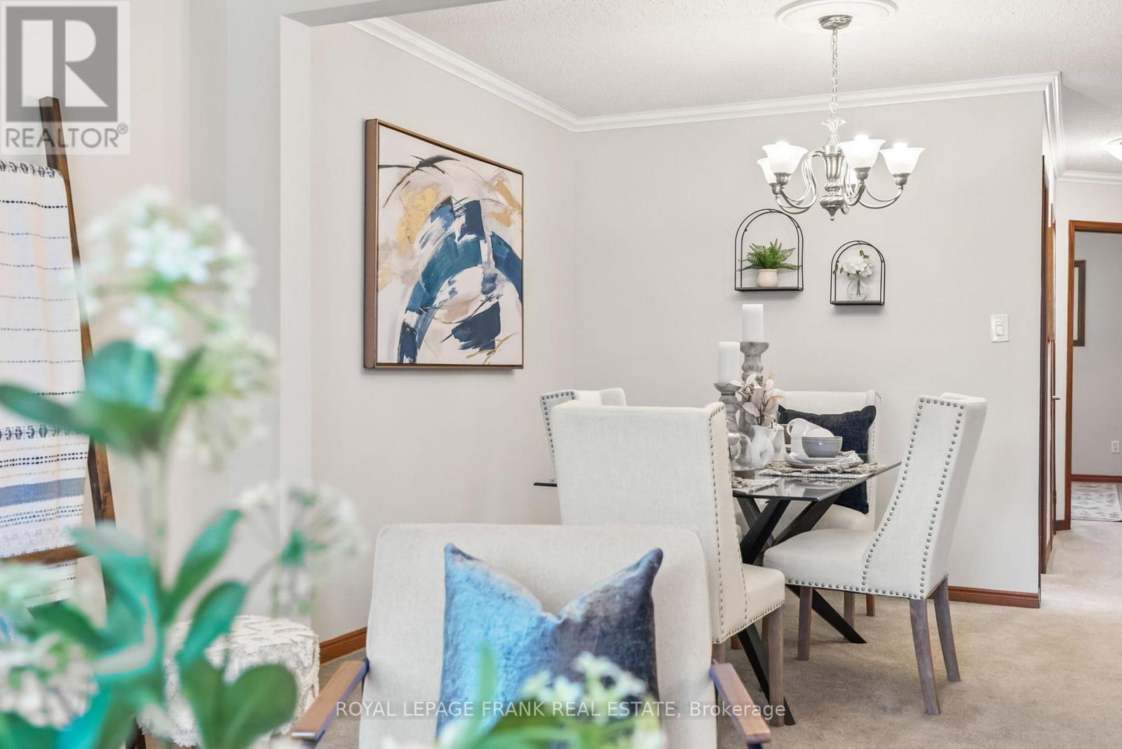 13 Mcfeeters Crescent, Clarington, Ontario  L1C 4G6 - Photo 8 - E12584282