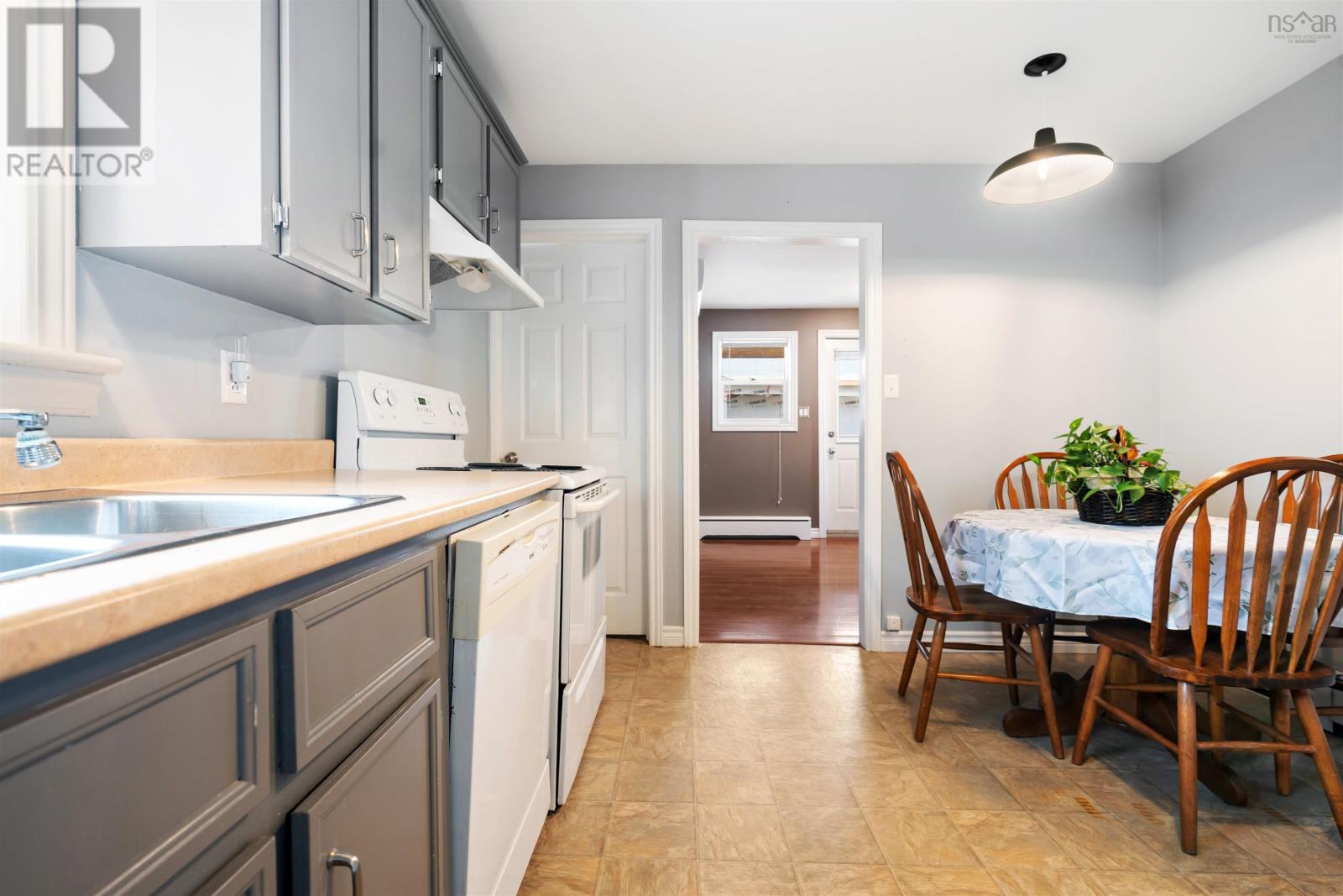 21 Beech Street, Trenton, Nova Scotia  B0K 1X0 - Photo 13 - 202528457