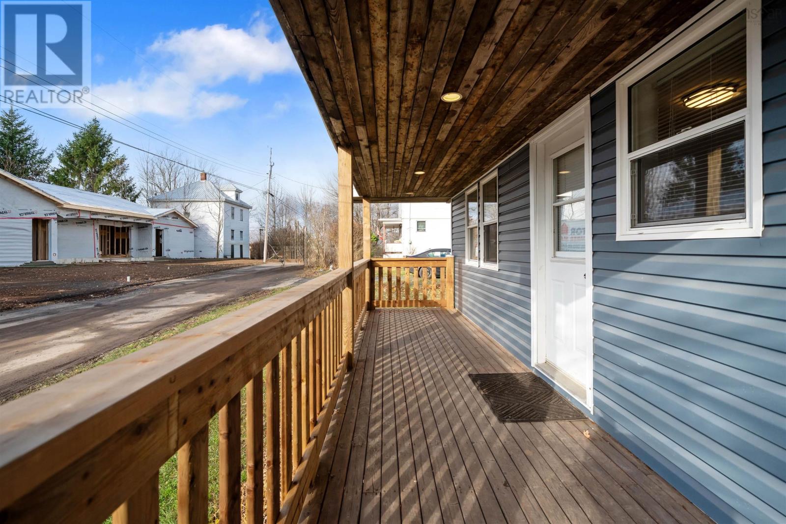 21 Beech Street, Trenton, Nova Scotia  B0K 1X0 - Photo 3 - 202528457