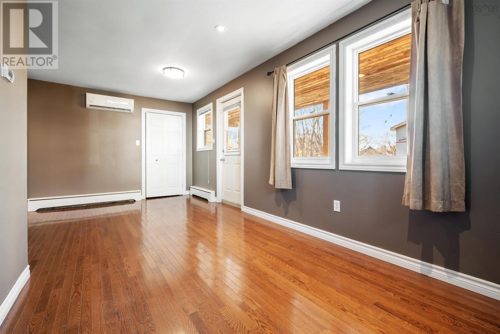 21 Beech Street, Trenton, Nova Scotia  B0K 1X0 - Photo 7 - 202528457