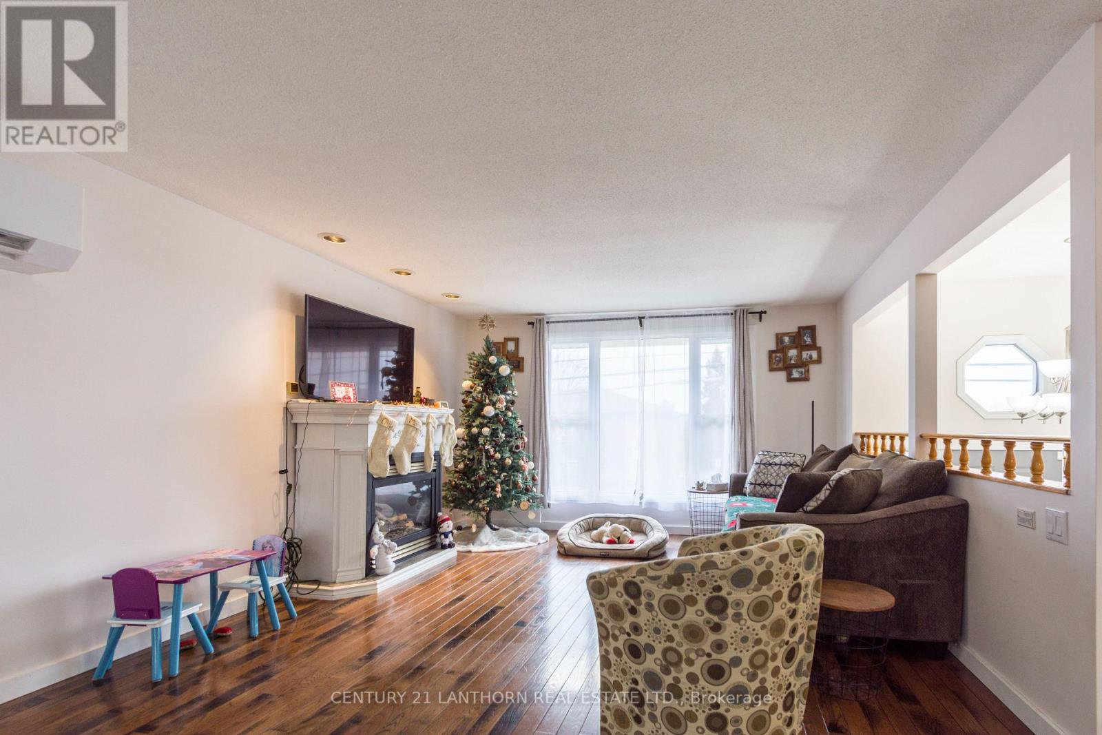 94 North Murray Street, Quinte West, Ontario  K8V 2E7 - Photo 5 - X12584266