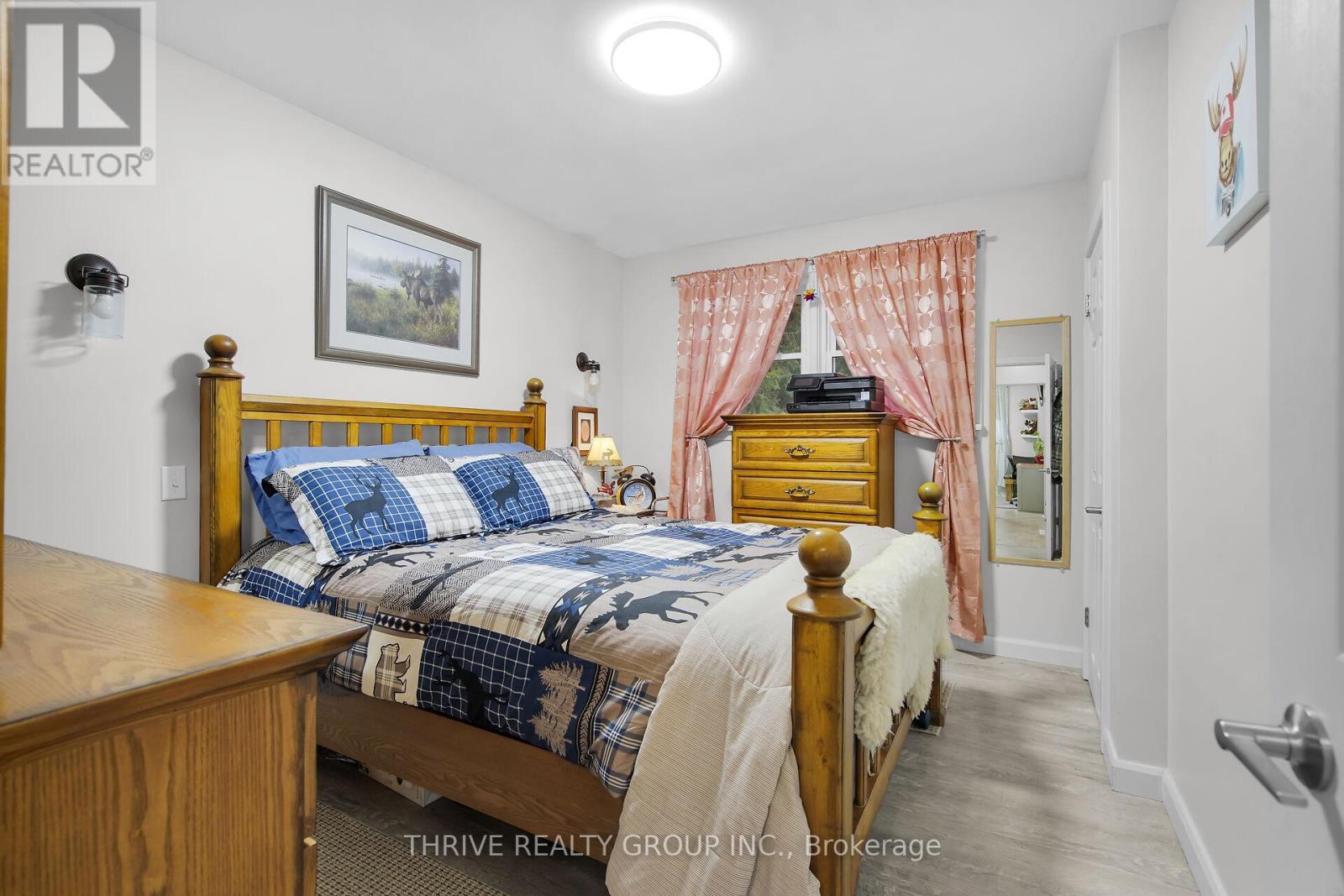 136 Victoria Street, Southwest Middlesex, Ontario  N0L 1M0 - Photo 17 - X12584246