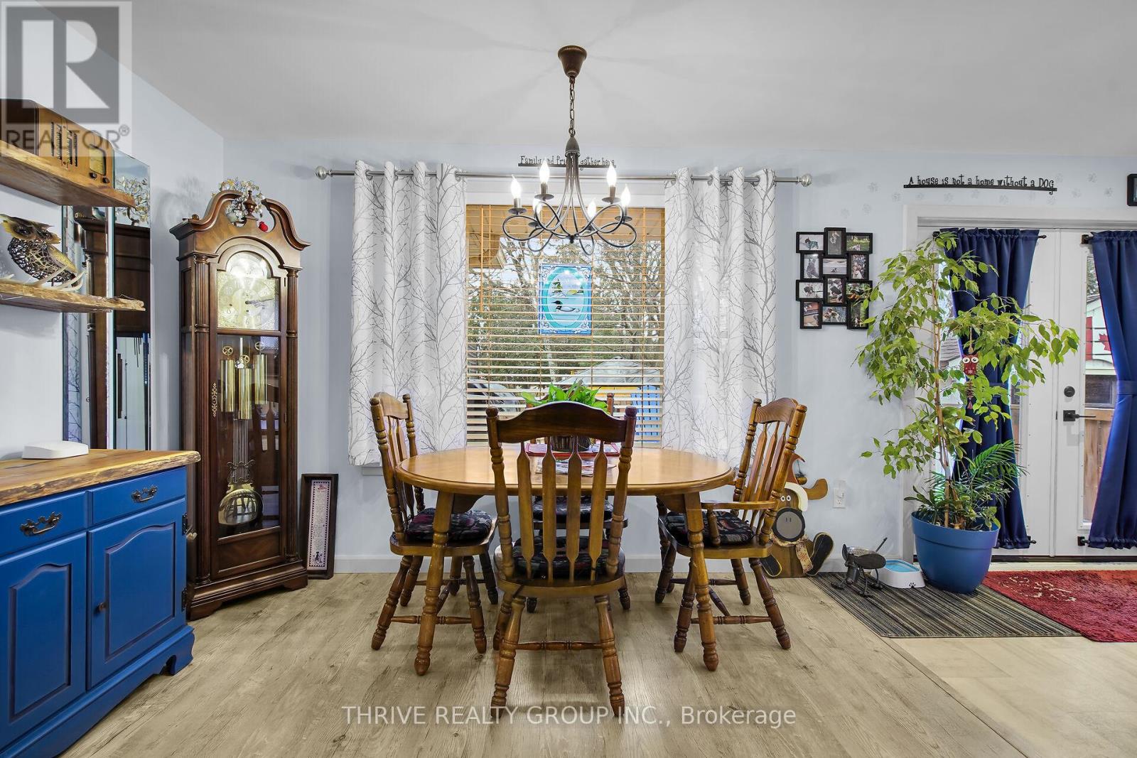 136 Victoria Street, Southwest Middlesex, Ontario  N0L 1M0 - Photo 19 - X12584246