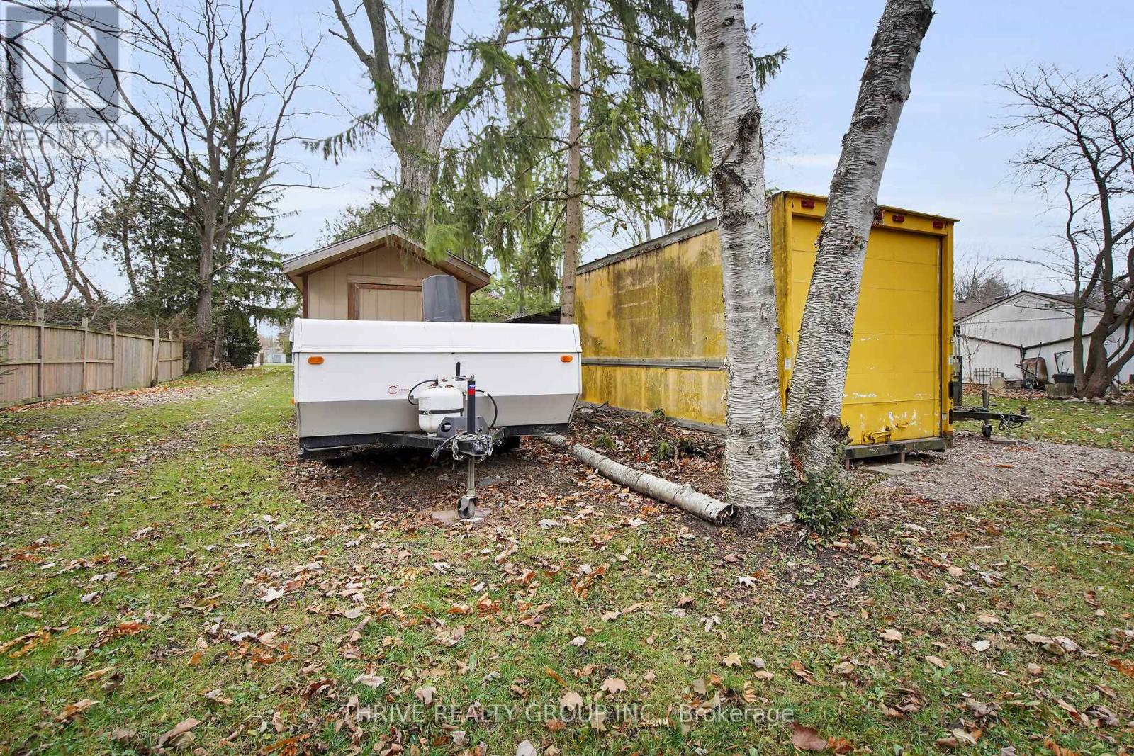 136 Victoria Street, Southwest Middlesex, Ontario  N0L 1M0 - Photo 27 - X12584246