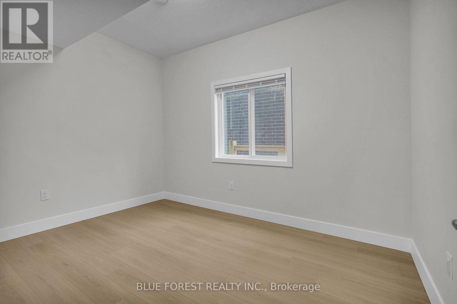 143 Marconi Court, London East, Ontario  N5V 0C9 - Photo 32 - X12584258