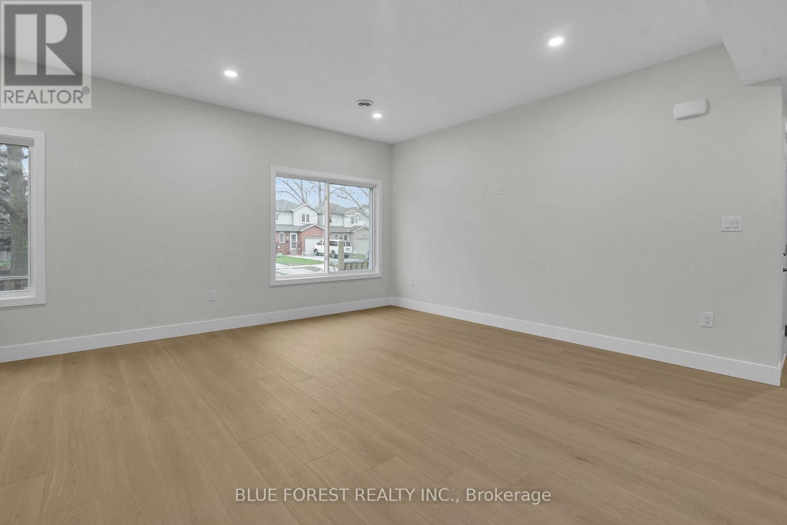 143 Marconi Court, London East, Ontario  N5V 0C9 - Photo 35 - X12584258