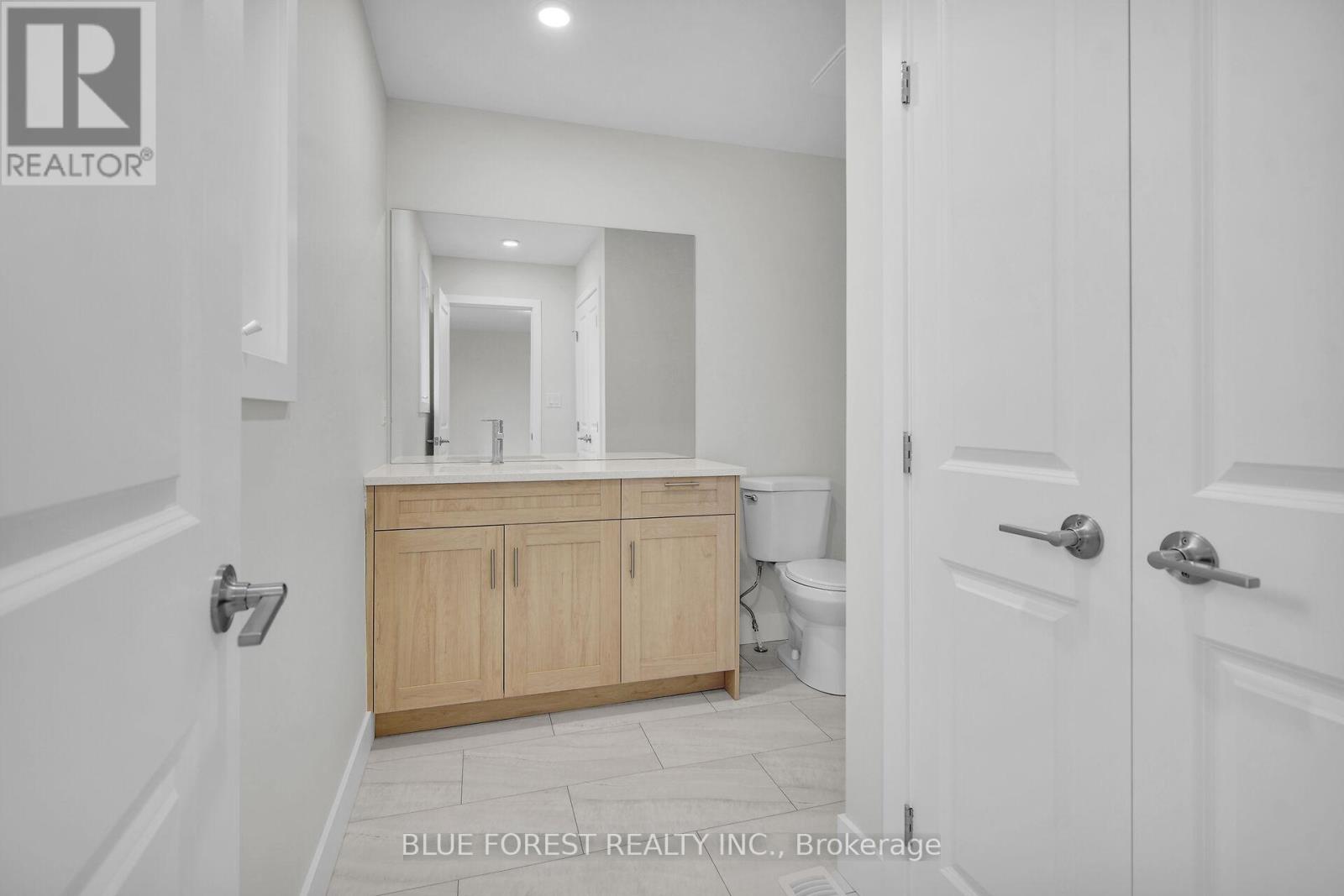 143 Marconi Court, London East, Ontario  N5V 0C9 - Photo 38 - X12584258