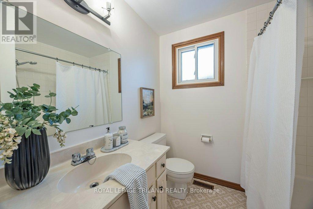 1179 Gatewood Road, London East, Ontario  N5Y 4Z2 - Photo 28 - X12584264