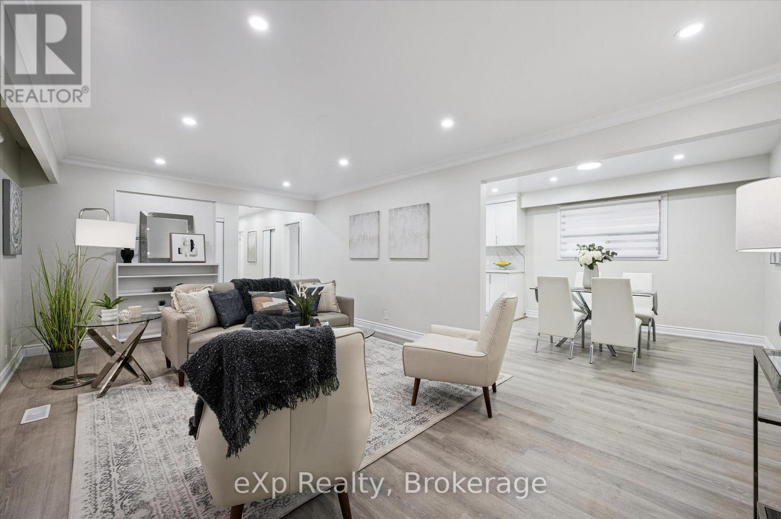 53 Nicklin Crescent, Guelph, Ontario N1H 5G1 - Photo 11 - X12584278