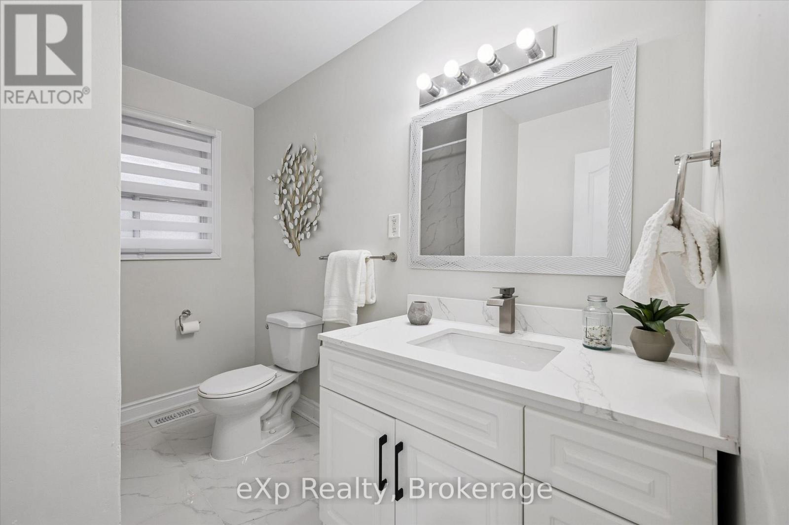 53 Nicklin Crescent, Guelph, Ontario N1H 5G1 - Photo 25 - X12584278