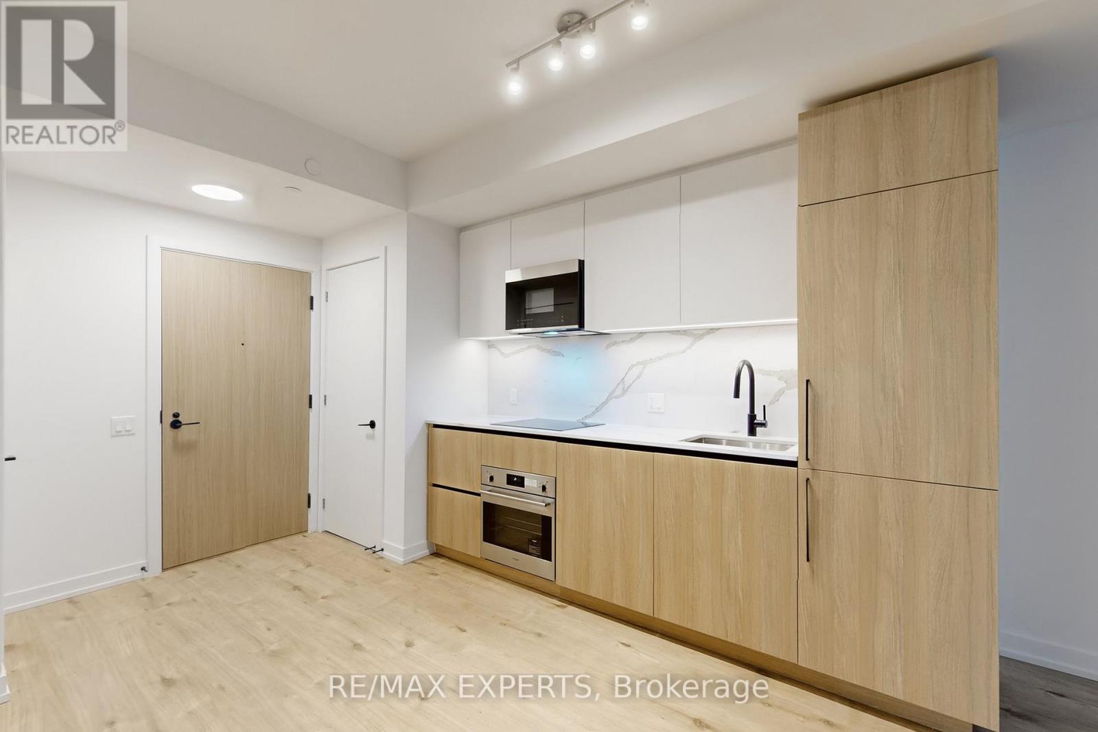 913 - 35 Parliament Street, Toronto, Ontario  M5A 1G1 - Photo 3 - C12584268