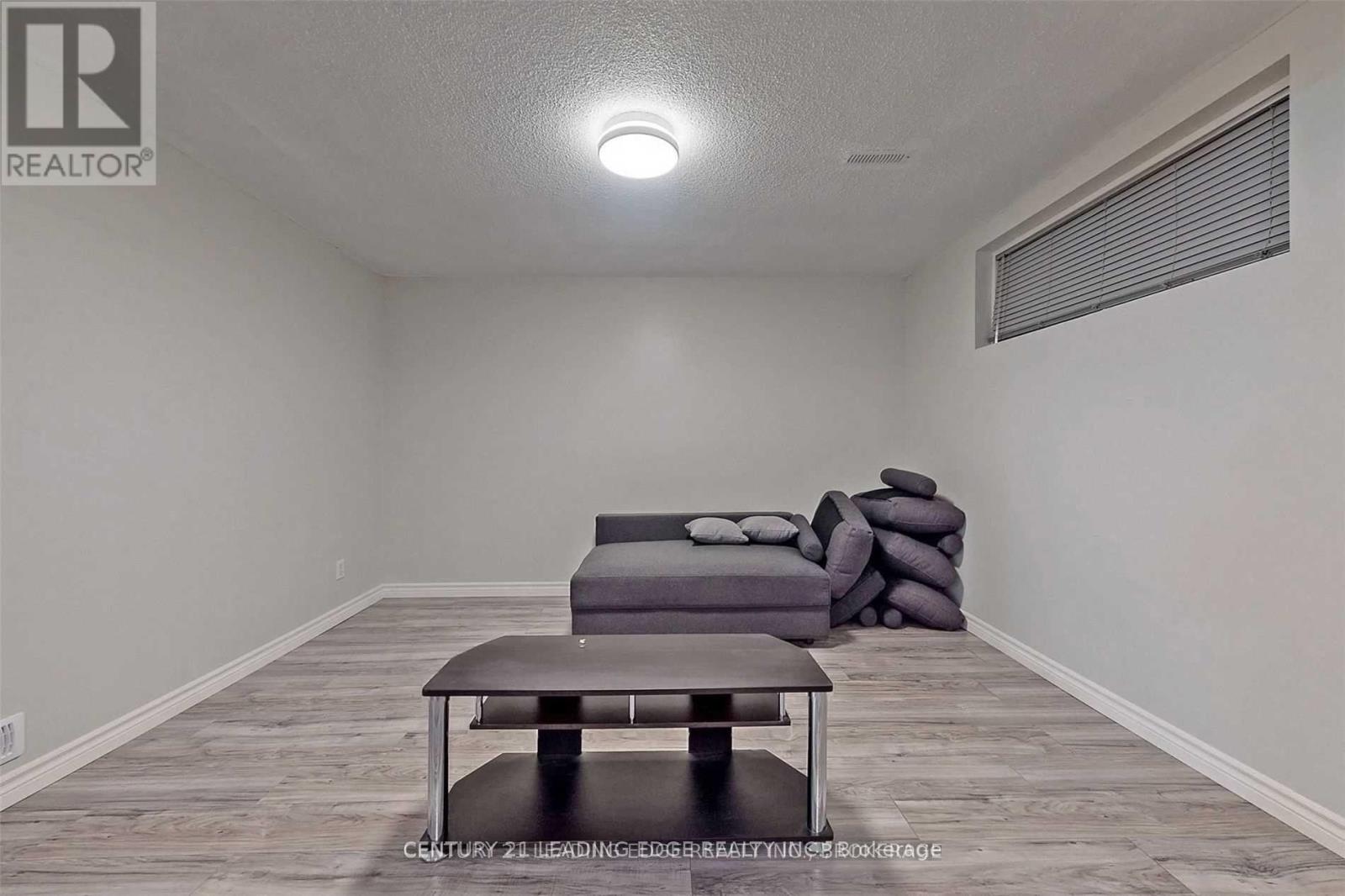 69 Fred Bland Crescent, Toronto, Ontario  M1J 3L7 - Photo 25 - E12584270