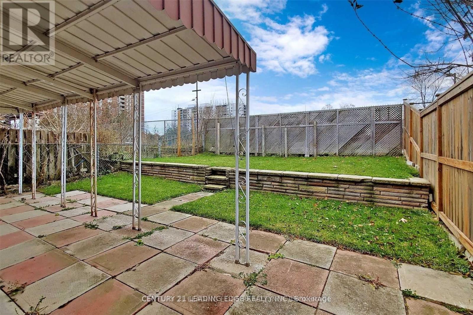 69 Fred Bland Crescent, Toronto, Ontario  M1J 3L7 - Photo 30 - E12584270