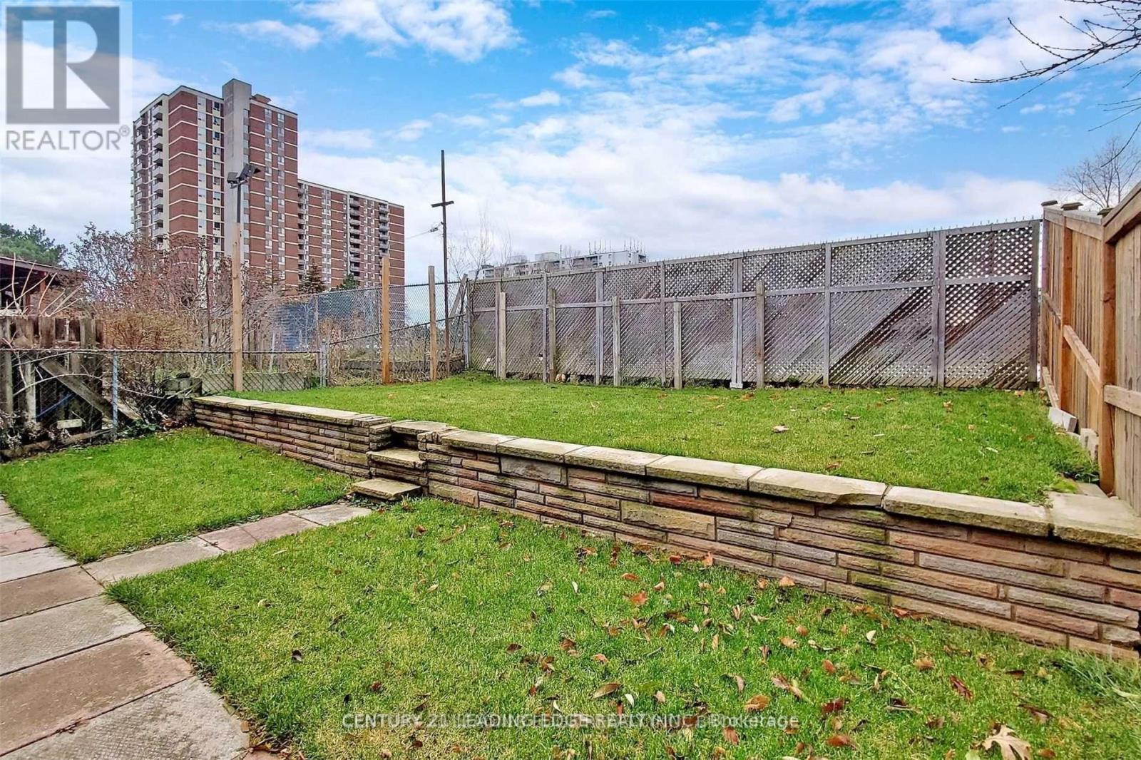 69 Fred Bland Crescent, Toronto, Ontario  M1J 3L7 - Photo 31 - E12584270