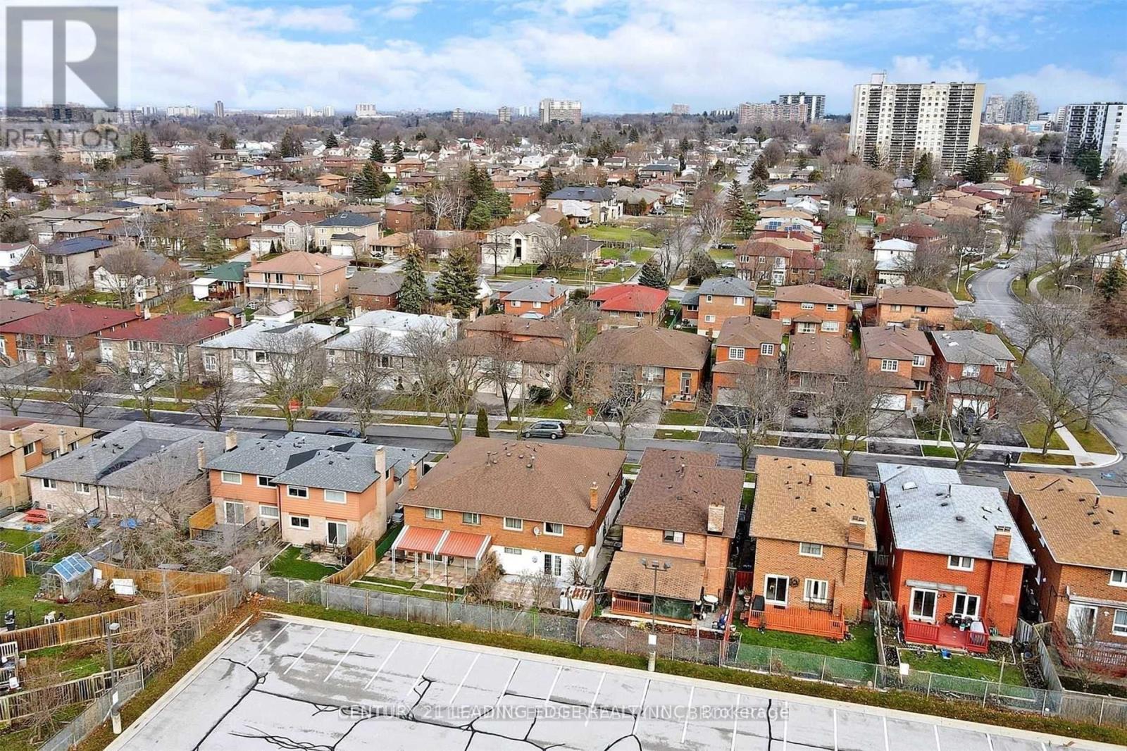 69 Fred Bland Crescent, Toronto, Ontario  M1J 3L7 - Photo 34 - E12584270