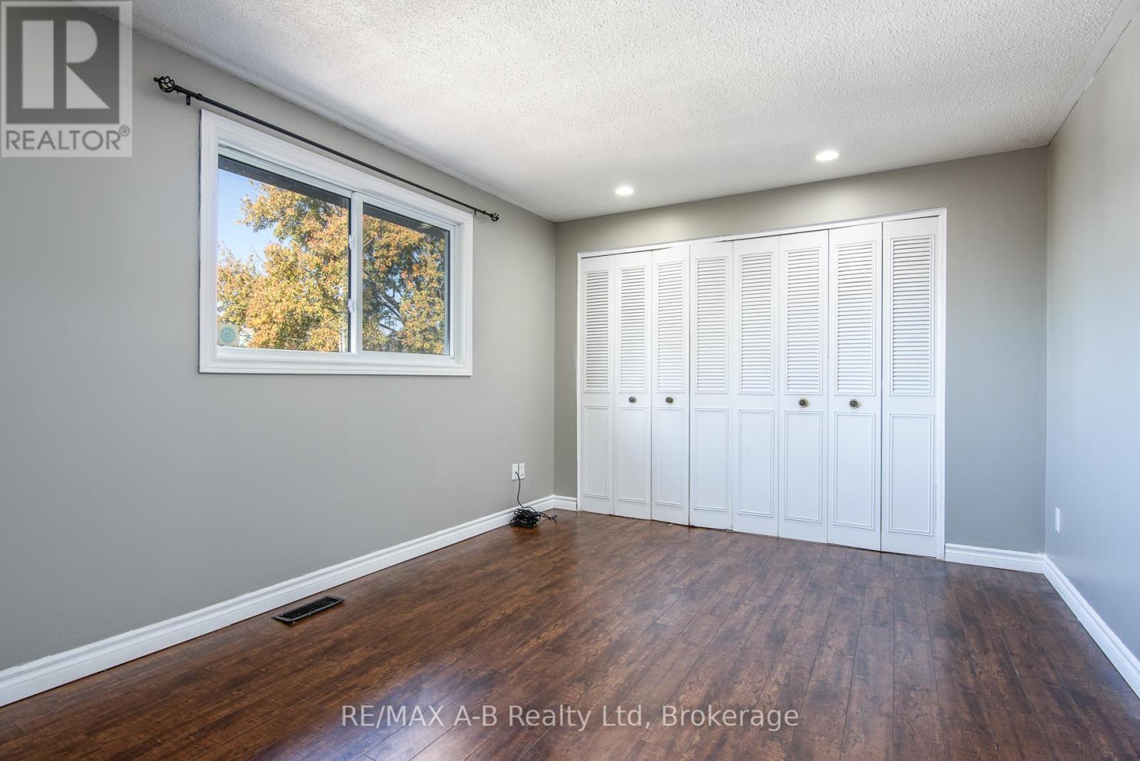 568 Devon Street, Stratford, Ontario  N4Z 1A9 - Photo 25 - X12486706